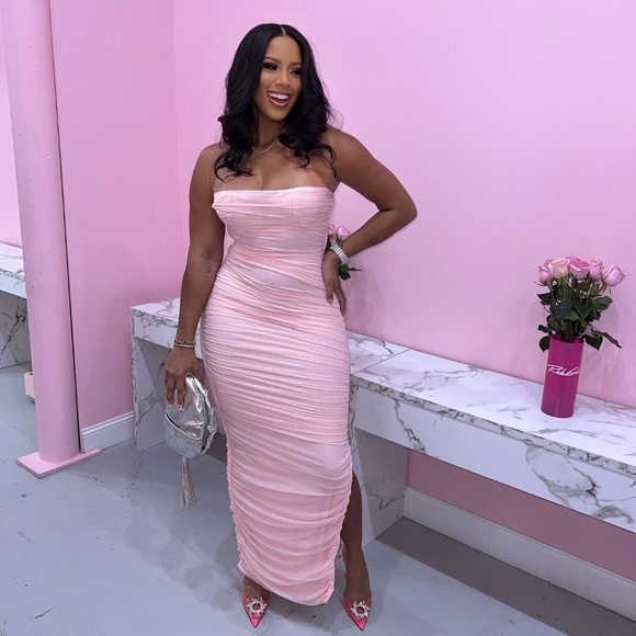 HOUSE OF CB 'Sofia' Fairy Pink Mesh Maxi Dress - Picture 9 of 14